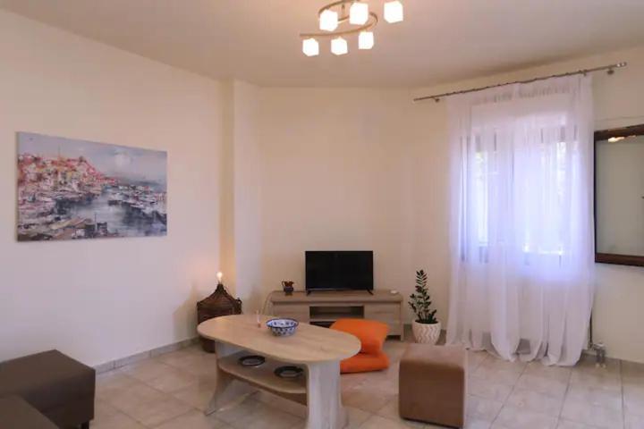 Skopelos Chara'S Lux Apartment Zewnętrze zdjęcie